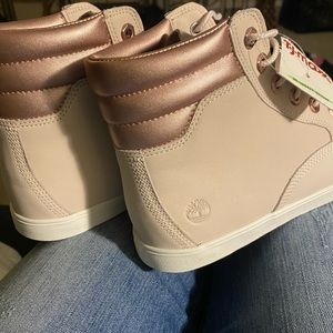 New powder pink Timberland boots w/pink trim